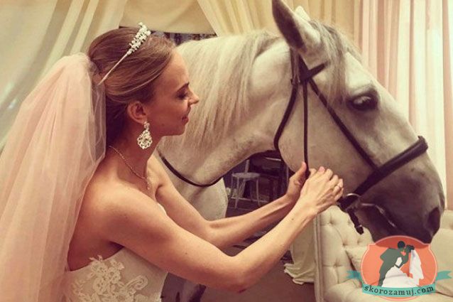 Надежда Сысоева поделилась снимком со свадебного торжества