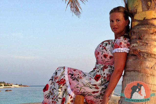 Анна Семенович устроила девичник на Мальдивах