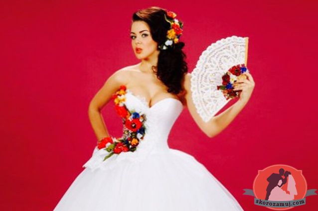 Самое важное платье: Алина Гросу выбирает свадебный наряд