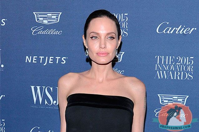 Анджелина Джоли увядает от недоедания