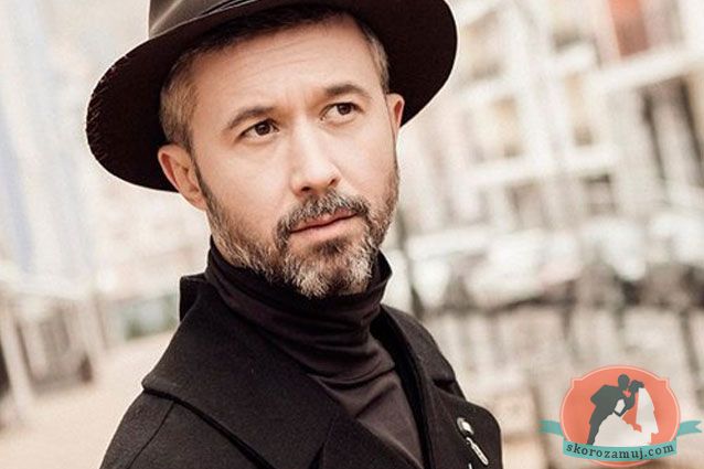 Евровидение-2018: Сергей Бабкин рассказал о сравнении его песни с Дэвидом Боуи