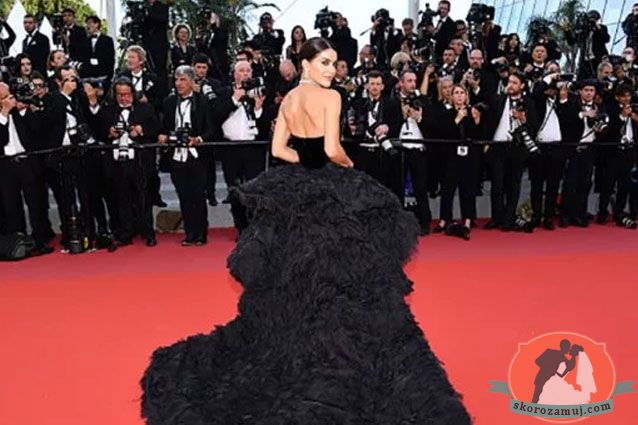 Сколько стоит самое дорогое платье на Каннском кинофестивале: невероятная сумма