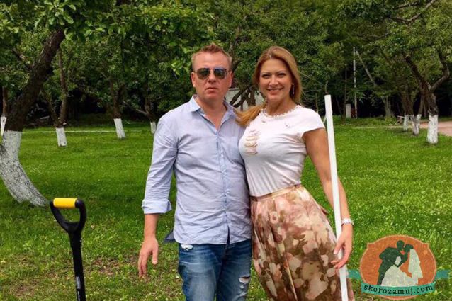 Татьяна Литвинова обнародовала фото со свадьбы с русским женихом