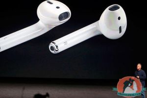 Беспроводные наушники Apple AirPods взорвались во время их использования